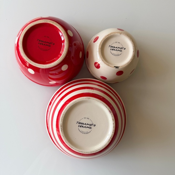 NWOT Nesting Bowls Red & White Terramoto Ceramic - Picture 6 of 7